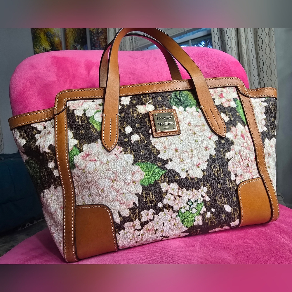 SOLD- Dooney & Bourke Floral Handbag